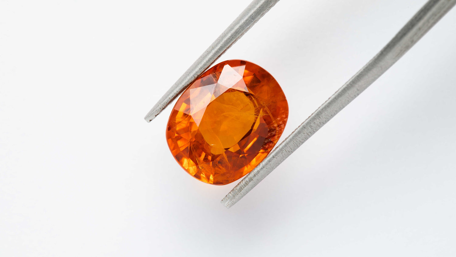Saphir 4,47 ct.