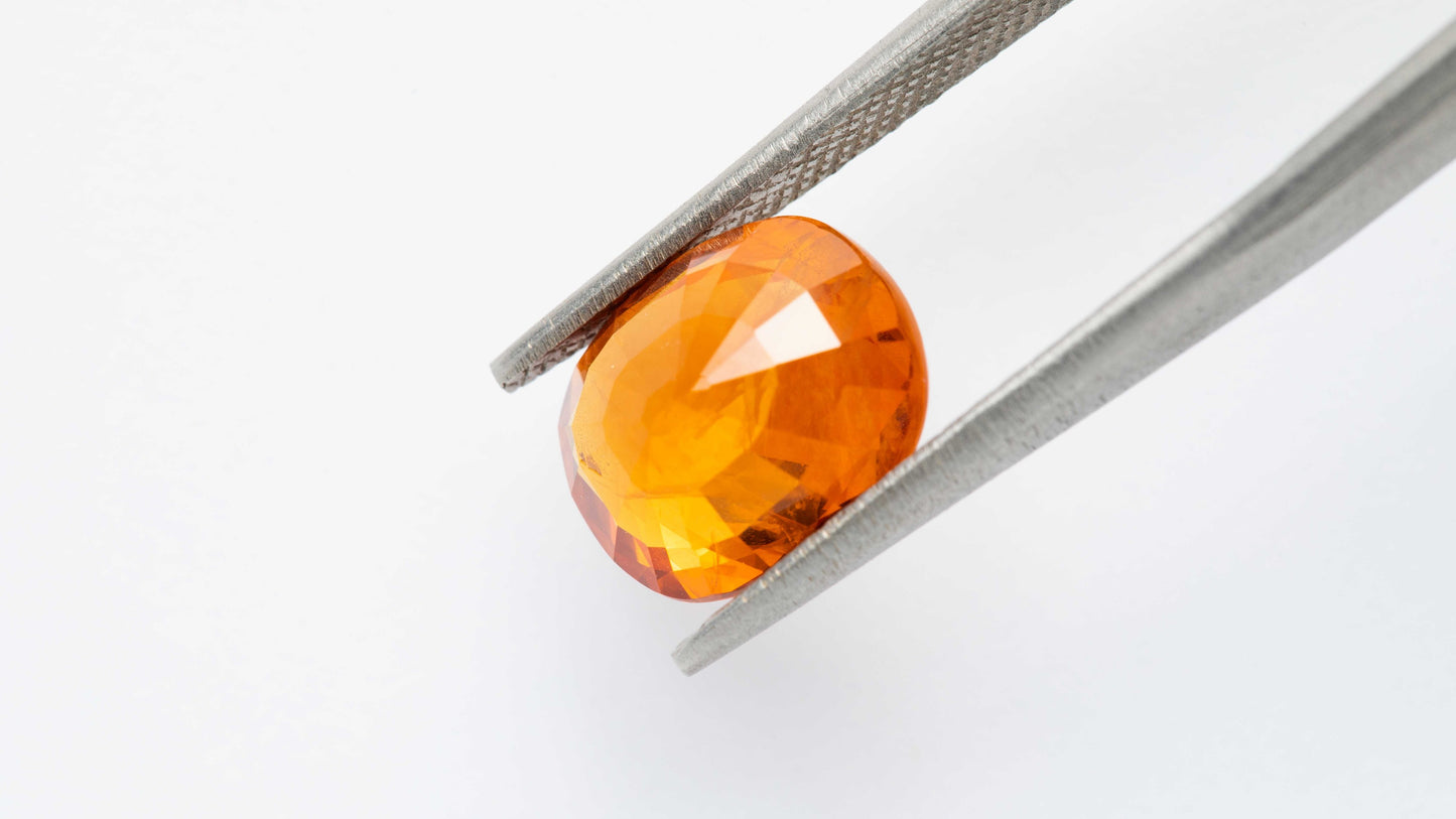 Saphir 4,47 ct.