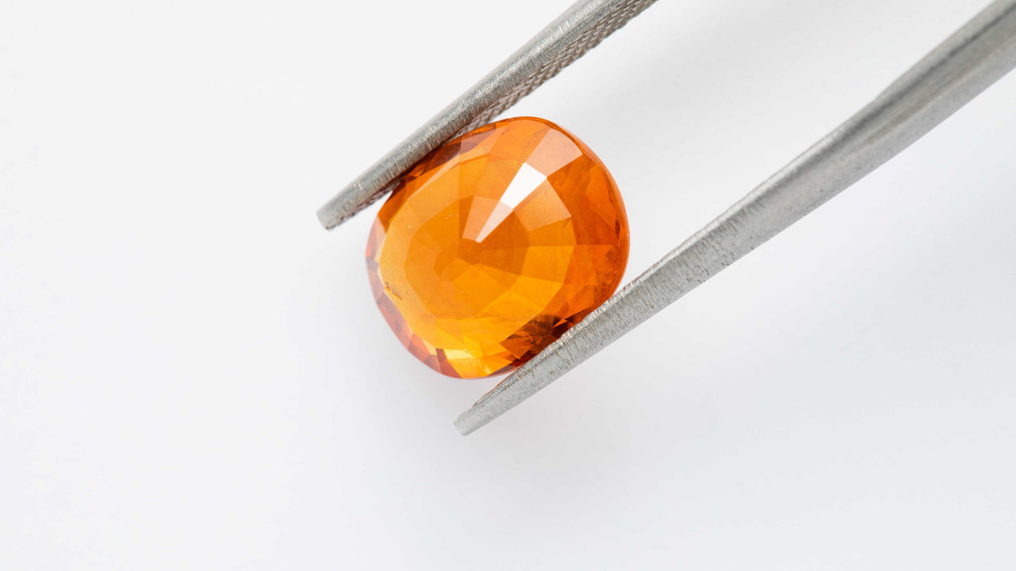 Saphir 4,47 ct.