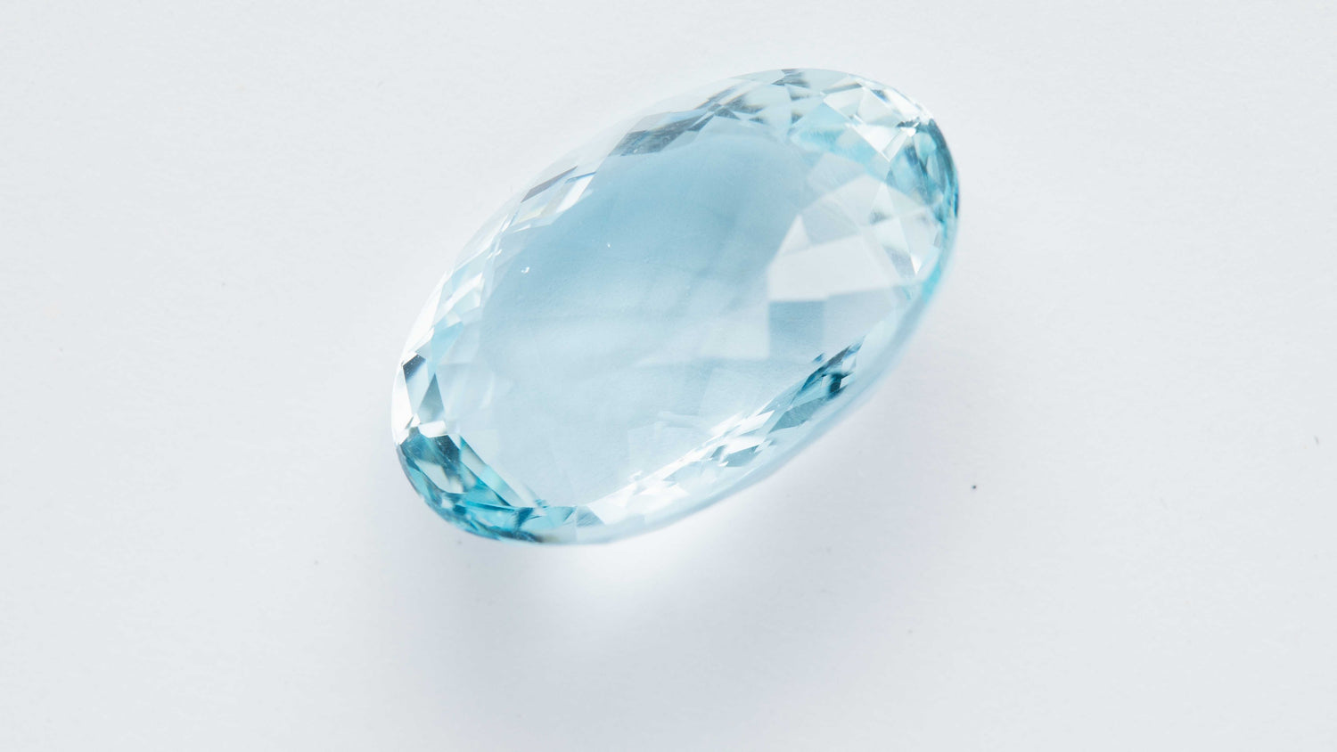 Aquamarin 13,37 ct.