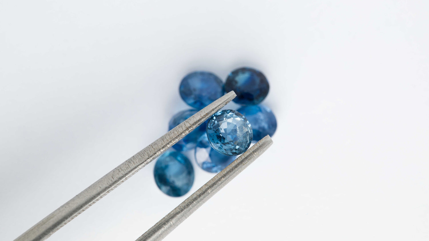 Saphir 2,1 cts. Parcel 7 Stück