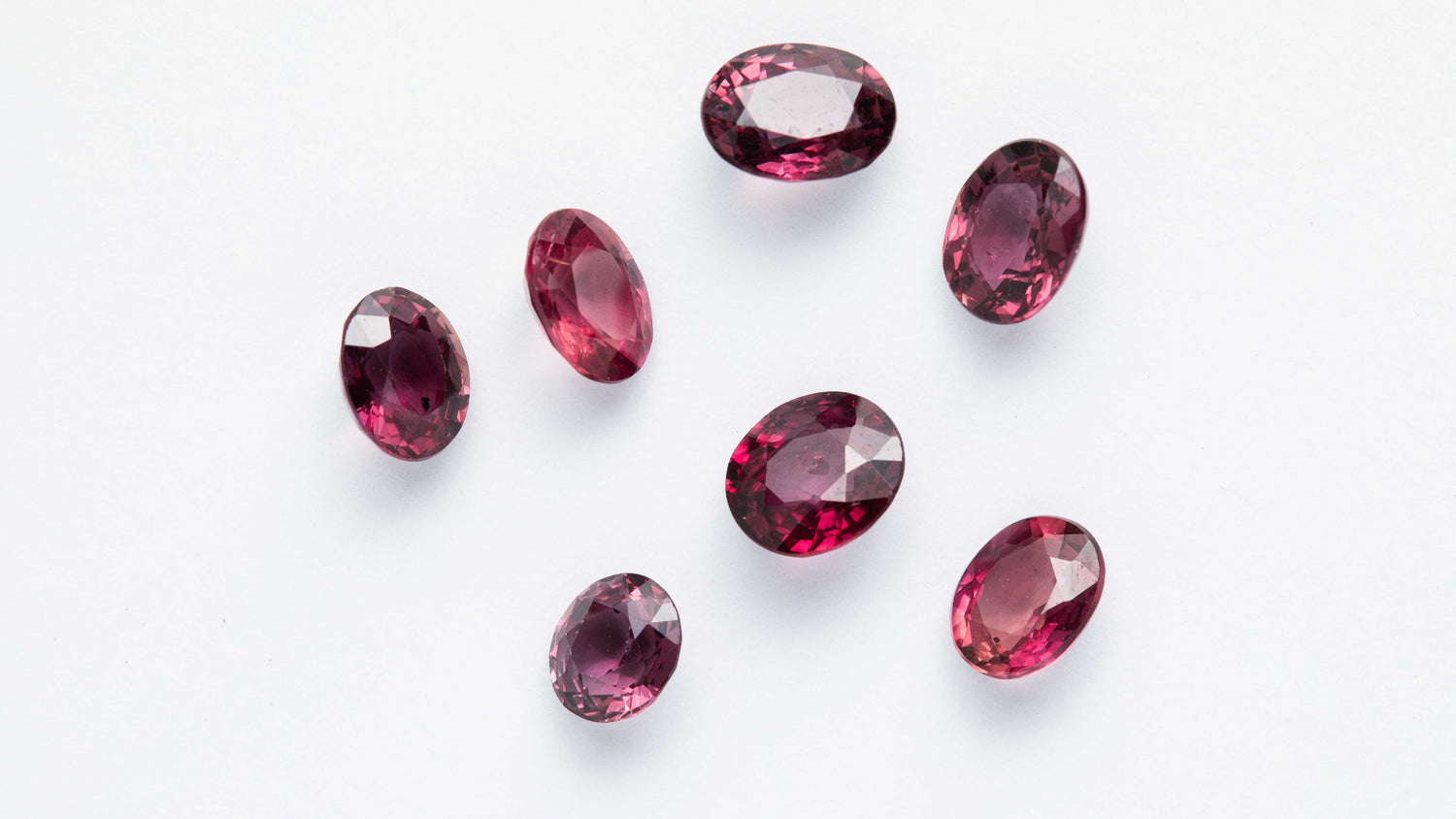 Rubin (Songearubin) Parcel 3,4 cts. 7 Stück