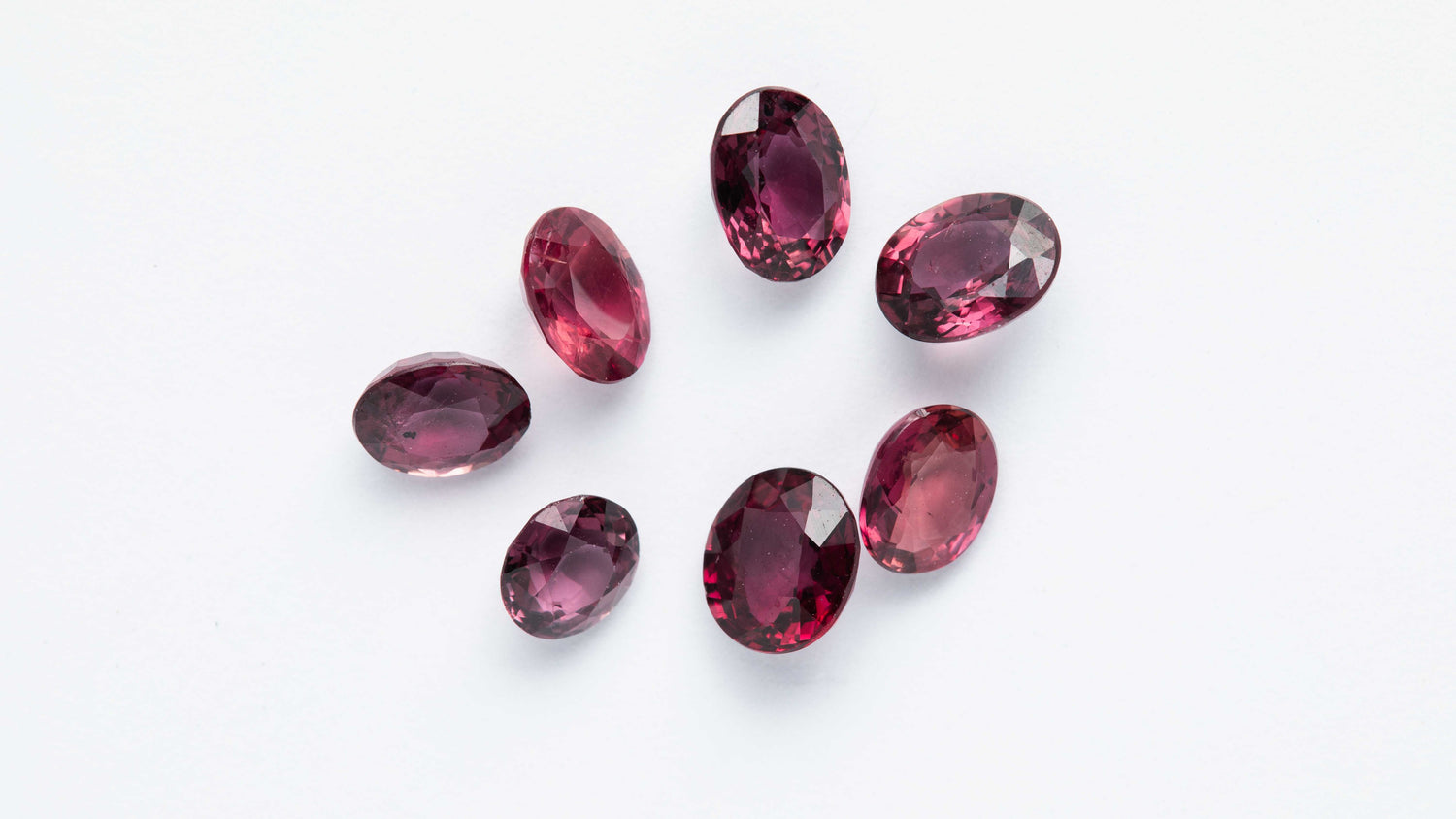 Rubin (Songearubin) Parcel 3,4 cts. 7 Stück
