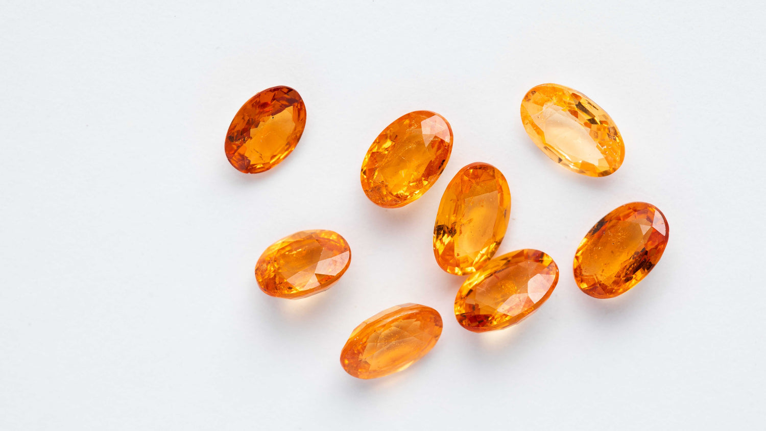Granat Mandarin Parcel 4,44 cts. 8 Stück