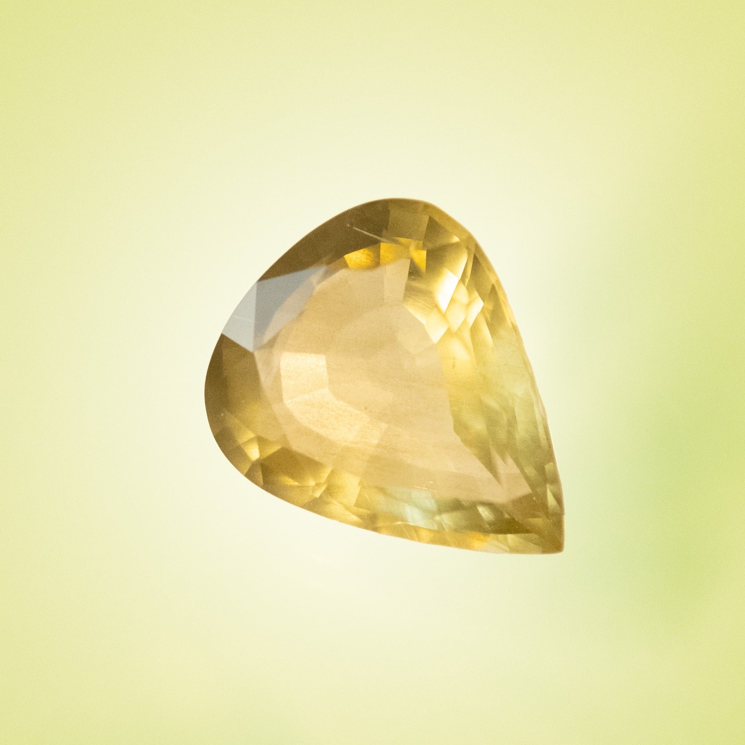 Heliodor 13,86 ct. gemingo GmbH